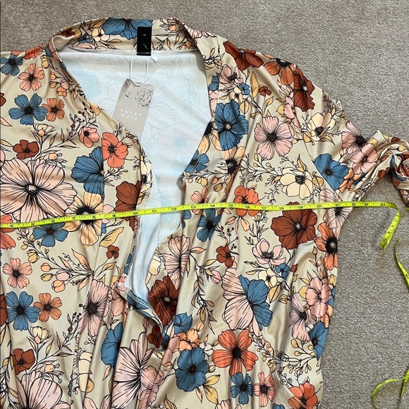 Emery Rose NWT Floral Print Drop Shoulder Kimono Boho Beach 0X - Picture 8 of 10